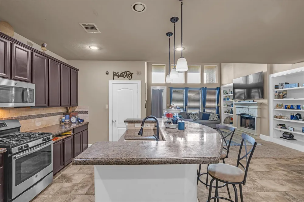 26117 Gallant Knight Lane Kingwood, TX 77339