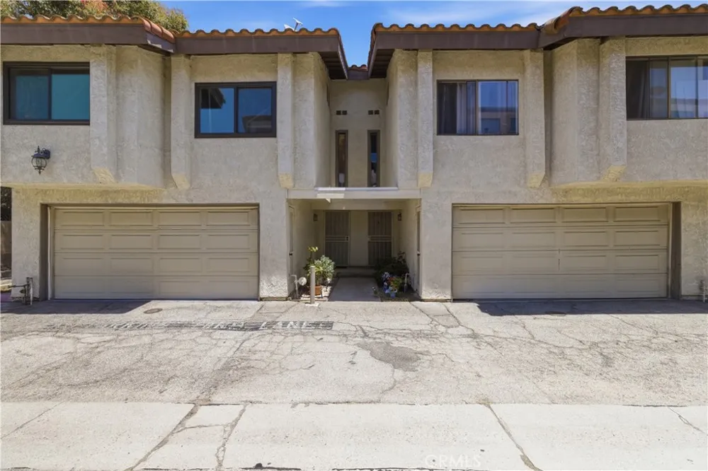 5577 Pioneer Boulevard #9 Whittier, CA 90601