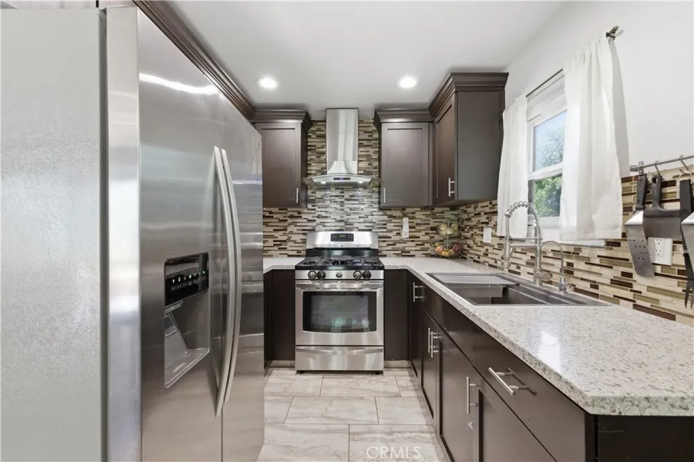 5577 Pioneer Boulevard #9 Whittier, CA 90601