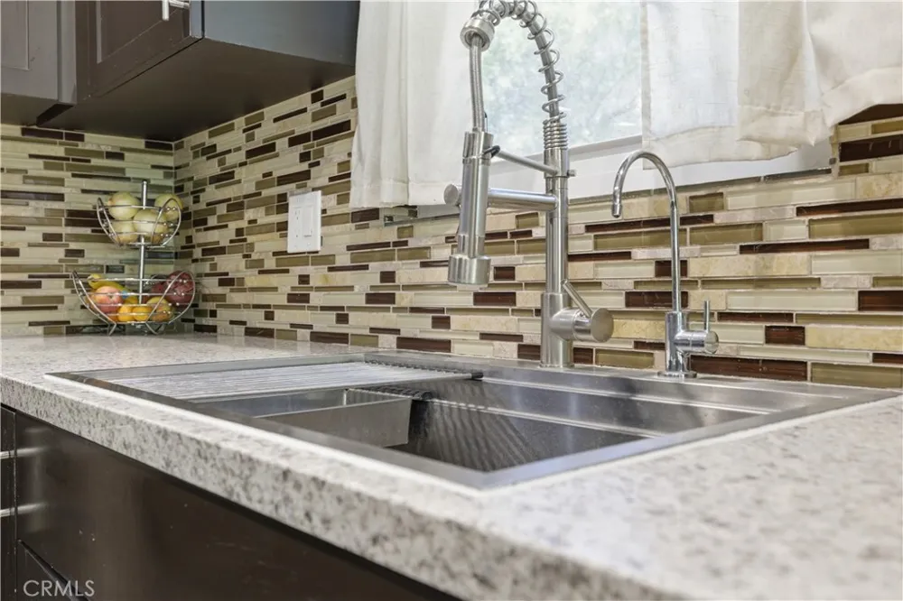 5577 Pioneer Boulevard #9 Whittier, CA 90601
