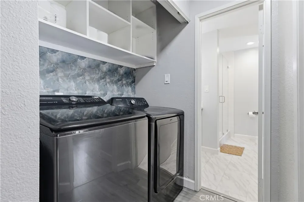 5577 Pioneer Boulevard #9 Whittier, CA 90601
