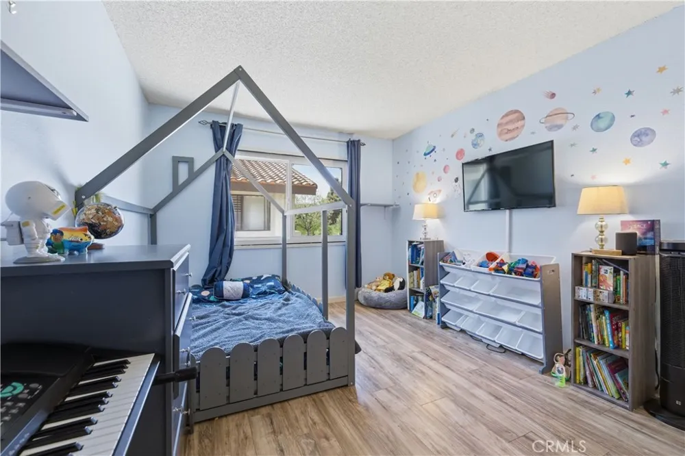 5577 Pioneer Boulevard #9 Whittier, CA 90601