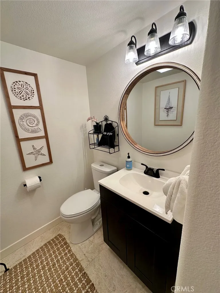 409 Arenoso Lane #12 San Clemente, CA 92672