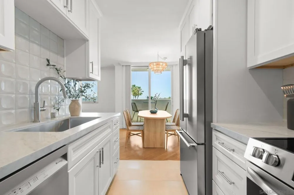 1907 Robinson Ave #304 San Diego, CA 92104