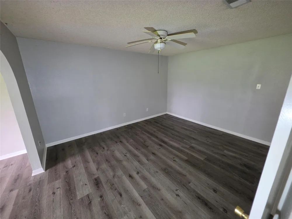 803 Avenue C Sweeny, TX 77480