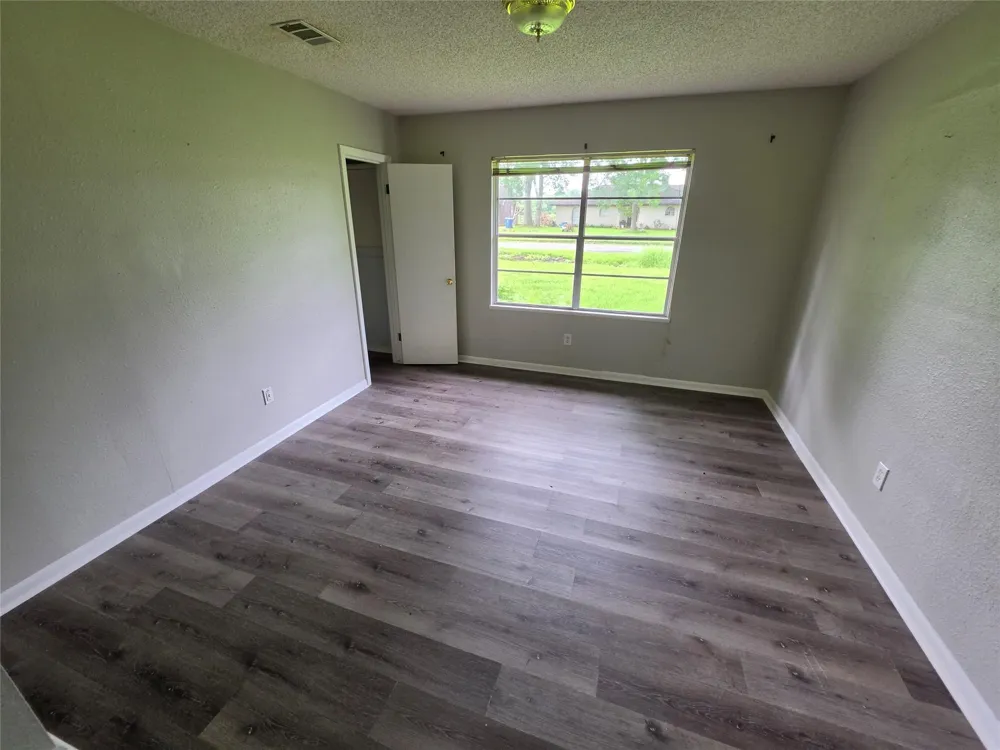 803 Avenue C Sweeny, TX 77480