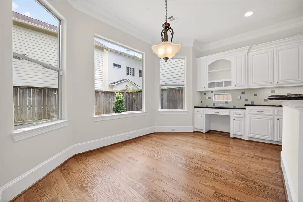 3928 Milton Street West University Place, TX 77005