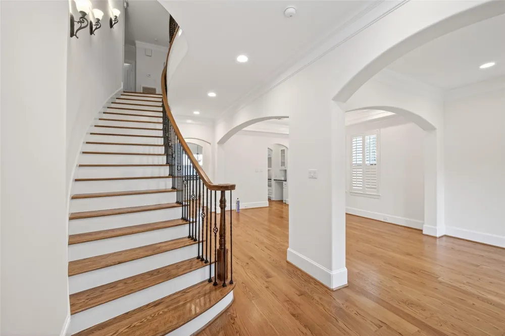 3928 Milton Street West University Place, TX 77005