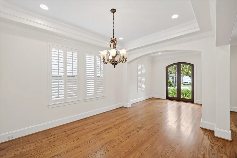 3928 Milton Street West University Place, TX 77005