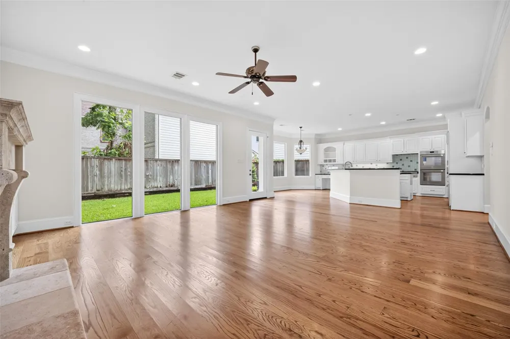 3928 Milton Street West University Place, TX 77005