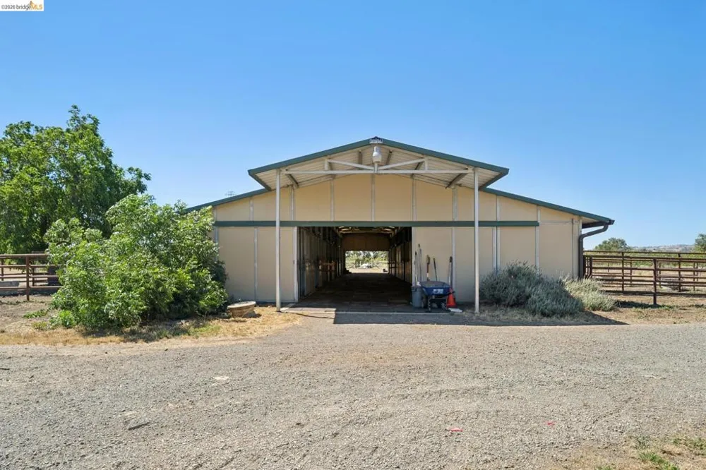 30900 The Horseshoe Winters, CA 95694