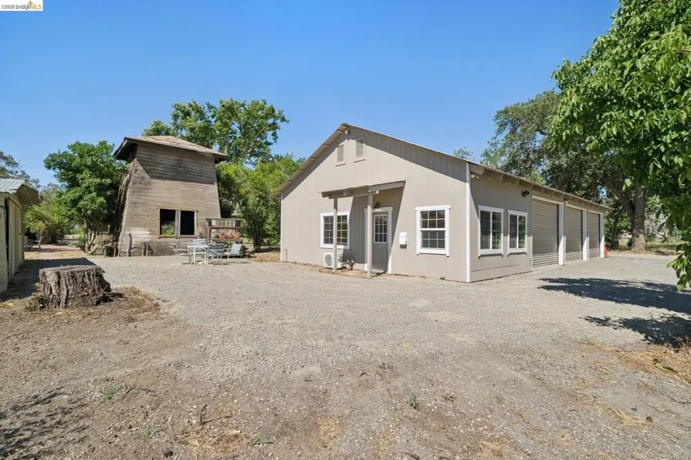 30900 The Horseshoe Winters, CA 95694
