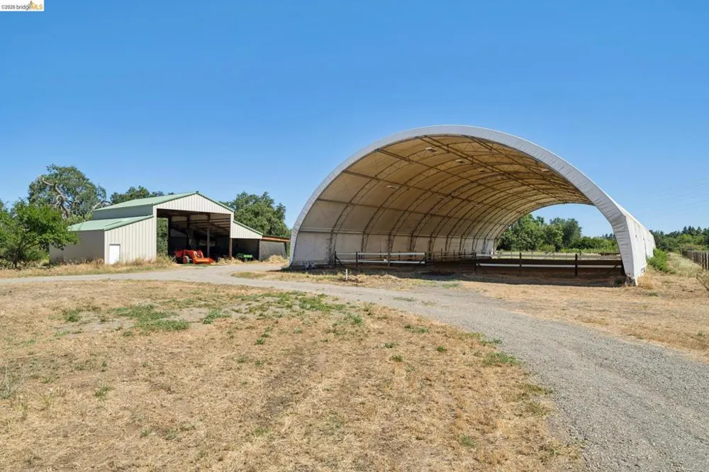 30900 The Horseshoe Winters, CA 95694