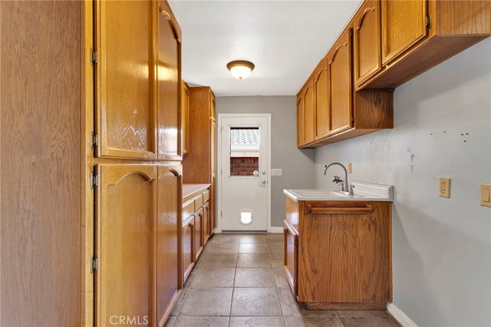 14531 Galleon Helendale, CA 92342