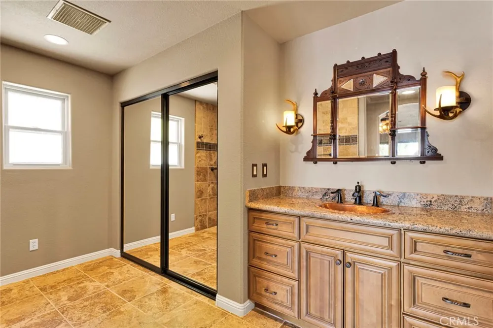 14531 Galleon Helendale, CA 92342