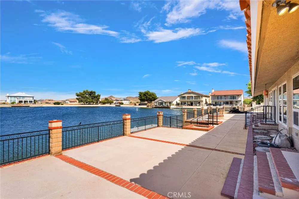 14531 Galleon Helendale, CA 92342
