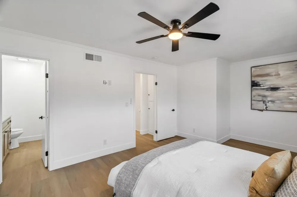 5800 Lake Murray Blvd #11 La Mesa, CA 91942