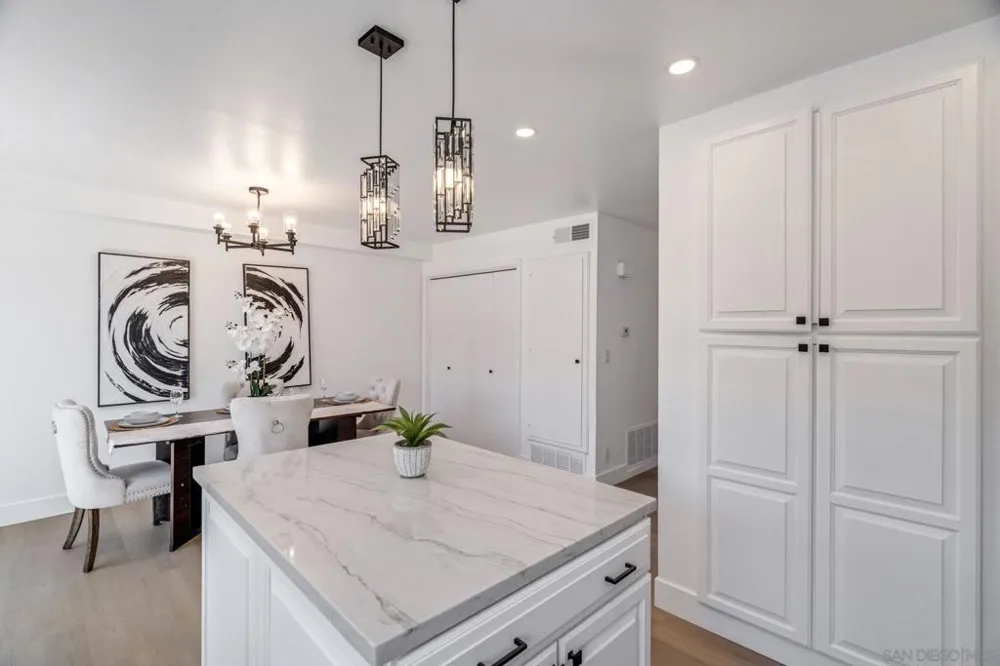 5800 Lake Murray Blvd #11 La Mesa, CA 91942