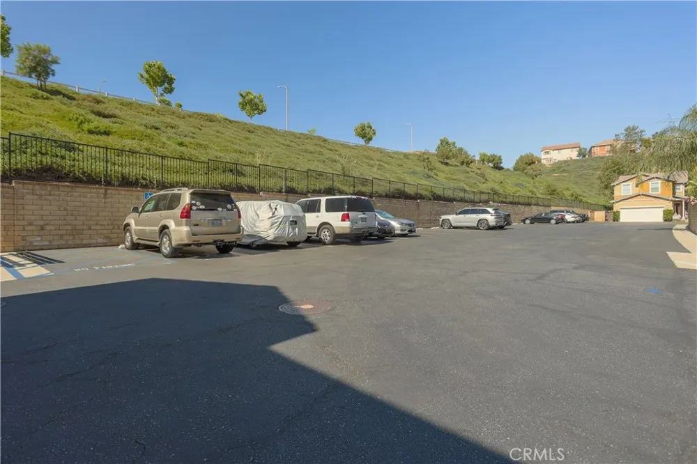 28215 Clementine Drive Saugus, CA 91350