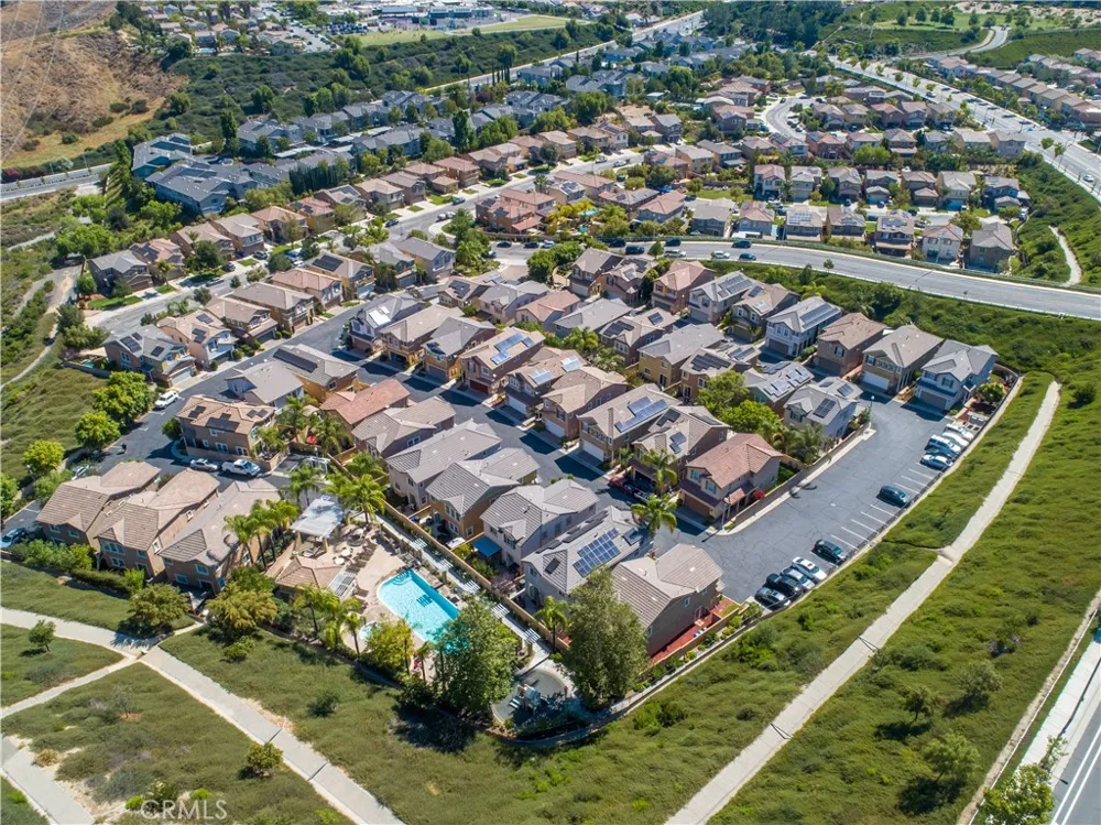 28215 Clementine Drive Saugus, CA 91350