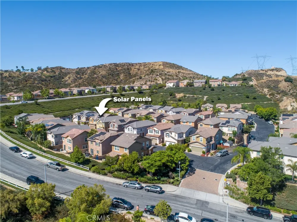 28215 Clementine Drive Saugus, CA 91350