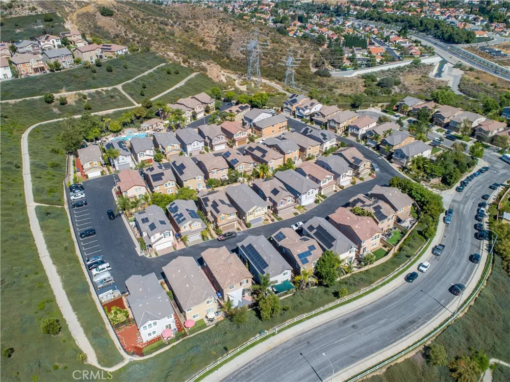 28215 Clementine Drive Saugus, CA 91350