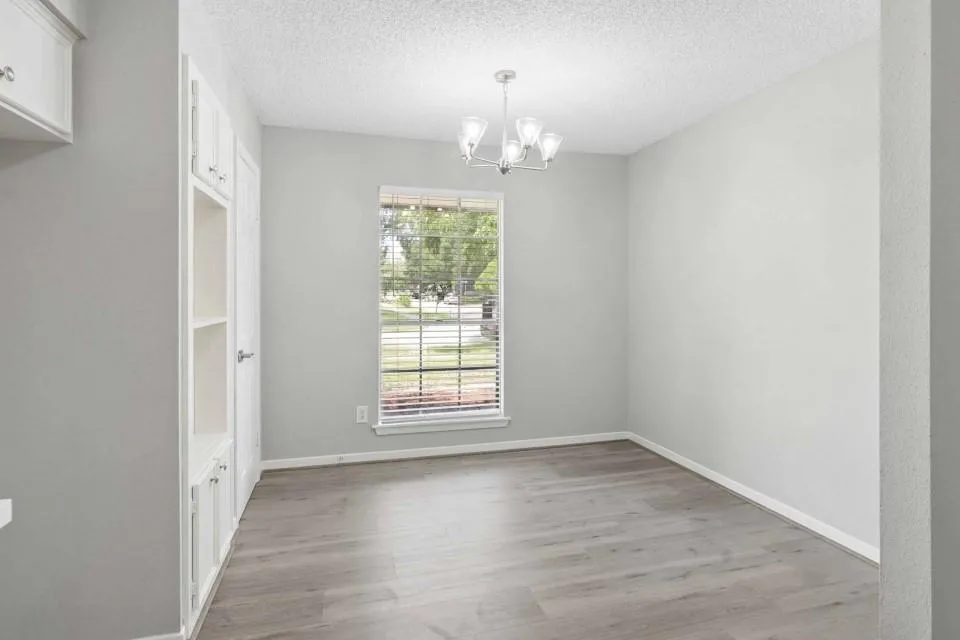 7403 Strawbridge Lane Houston, TX 77040