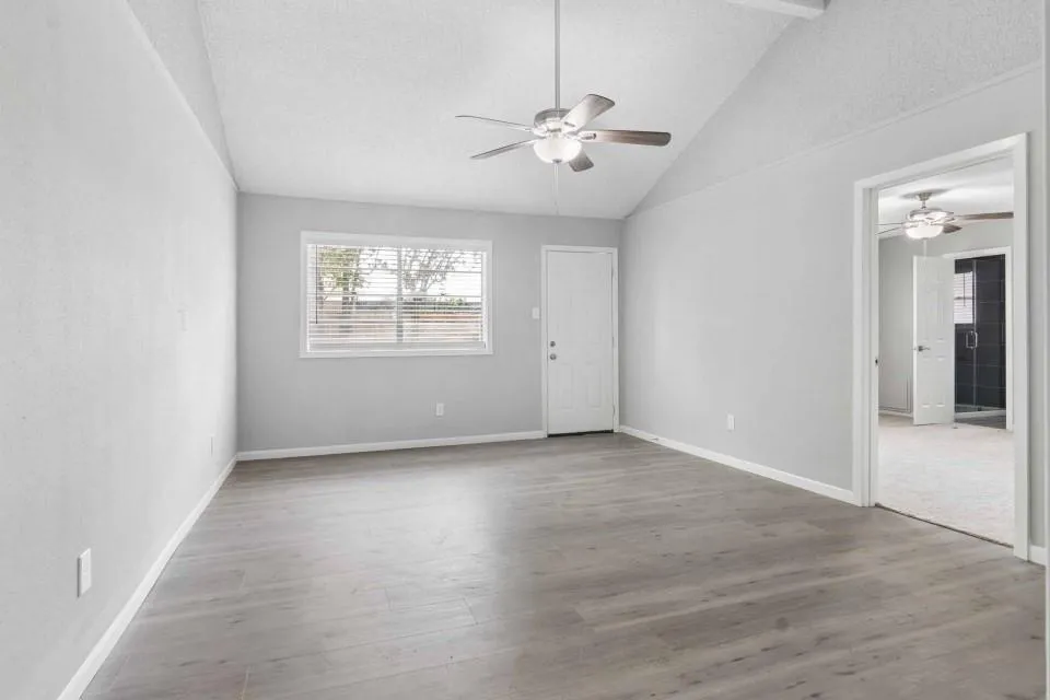 7403 Strawbridge Lane Houston, TX 77040