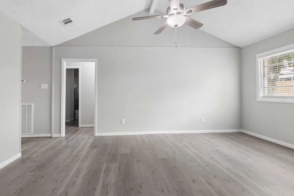 7403 Strawbridge Lane Houston, TX 77040