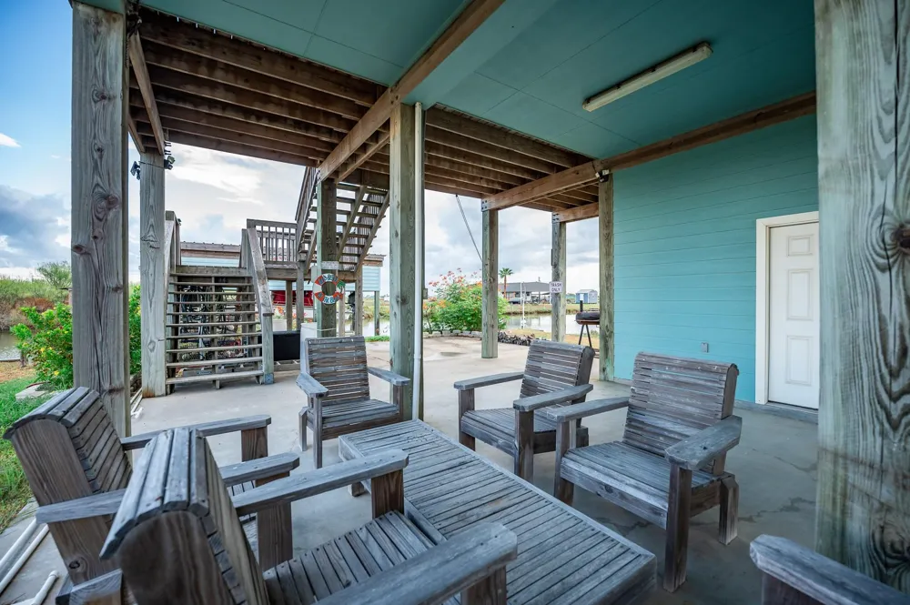 115 Albacore Street Sargent, TX 77414