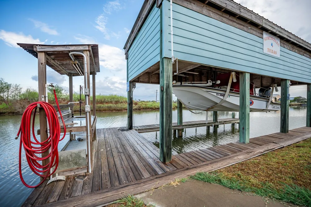 115 Albacore Street Sargent, TX 77414