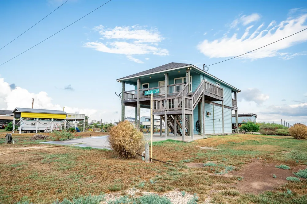 115 Albacore Street Sargent, TX 77414