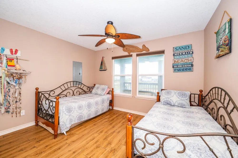 115 Albacore Street Sargent, TX 77414