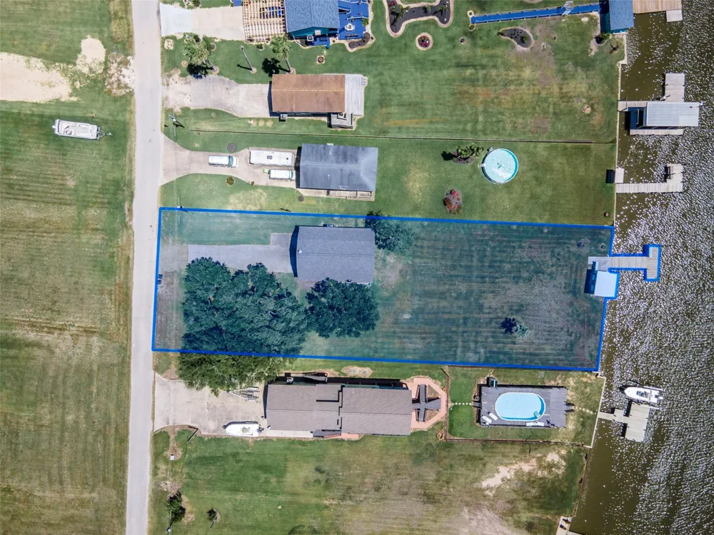 1981 County Road 291 Sargent, TX 77414