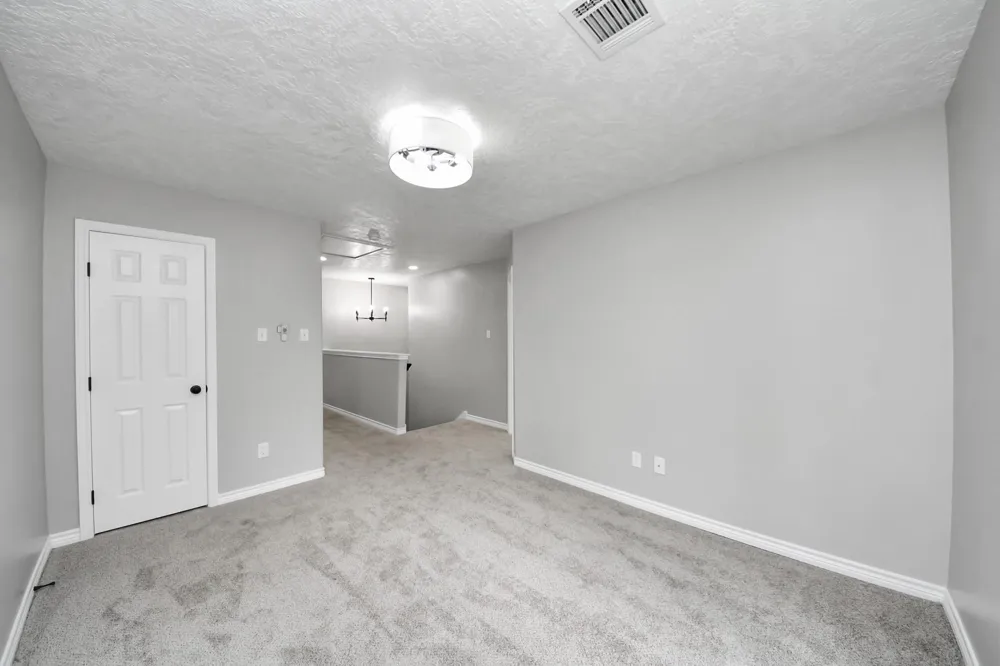 1105 E Kyle Road Clute, TX 77531