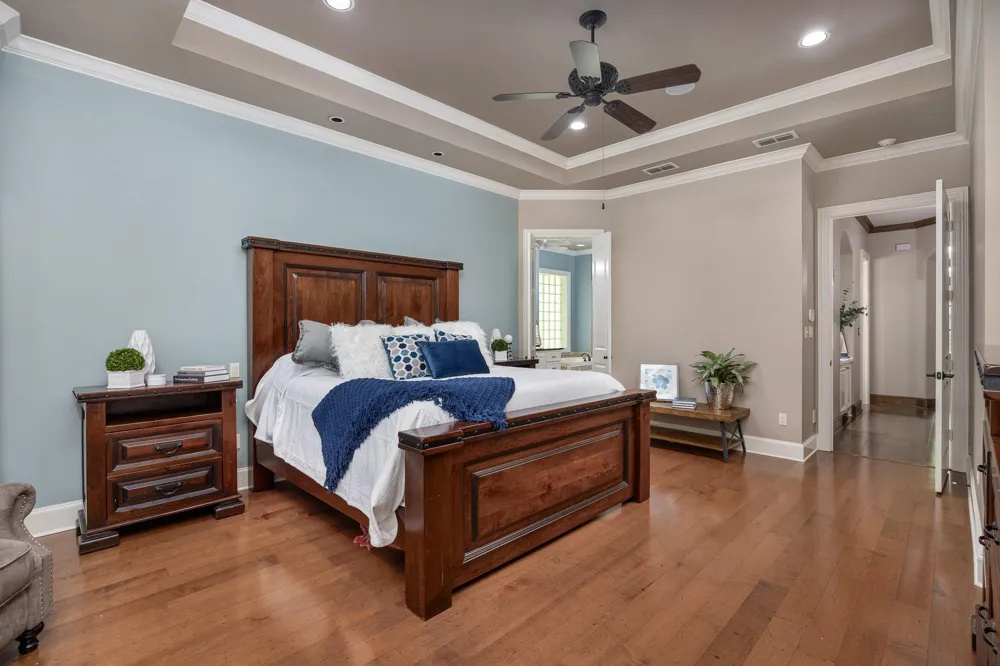 1915 Stonegate Valley Drive Tyler, TX 75703