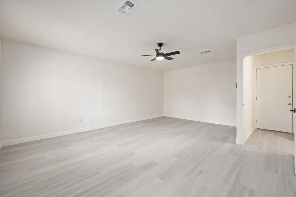 7639 Bigwood Street Houston, TX 77016