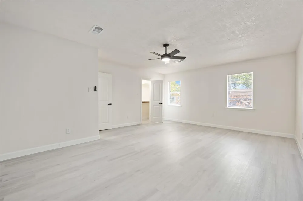 7639 Bigwood Street Houston, TX 77016