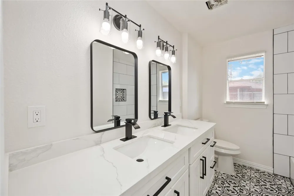 7639 Bigwood Street Houston, TX 77016