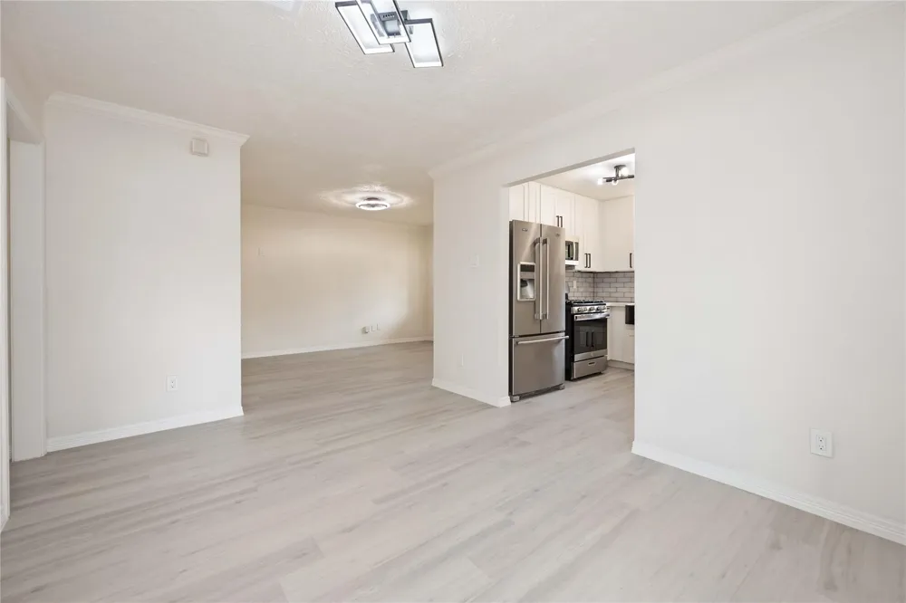 7639 Bigwood Street Houston, TX 77016