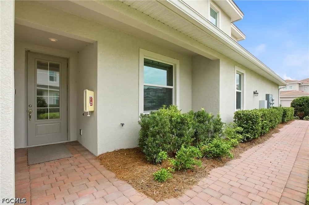 Pebblebrook Ridge Court #101 Fort Myers, FL 33905