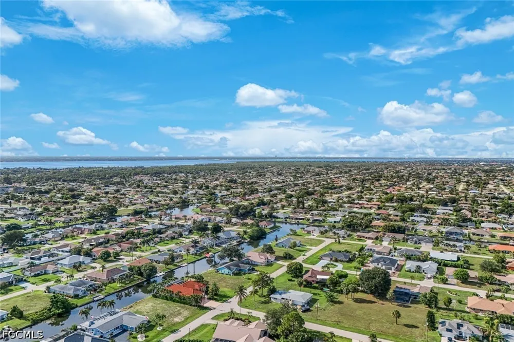 SE 19th Court Cape Coral, FL 33990