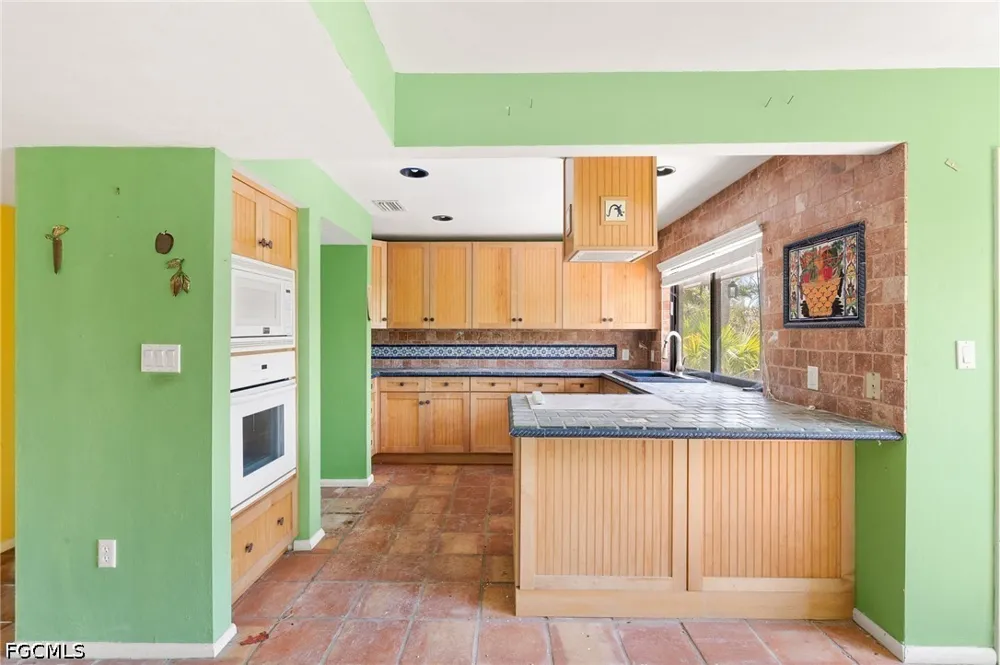 Ardsley Way Sanibel, FL 33957