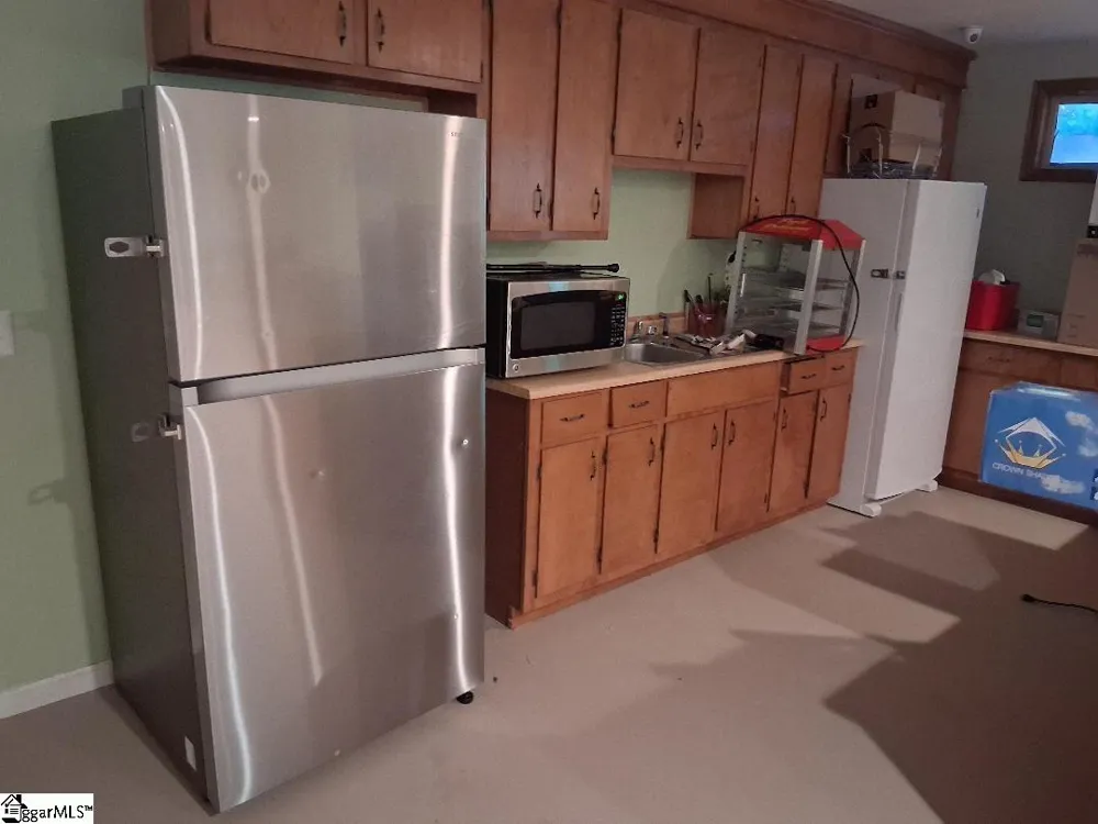 712 Brooks Road Mauldin, SC 29662