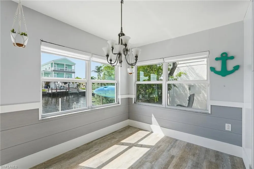 2691 Geary Street Matlacha, FL 33993