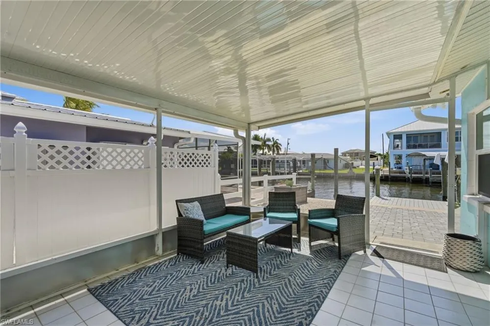 2691 Geary Street Matlacha, FL 33993
