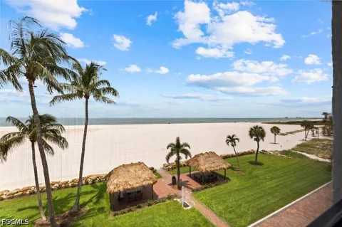 Estero Boulevard #301