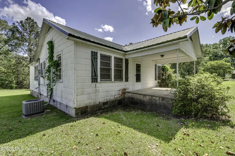 6118 Terry Road Byram, MS 39272
