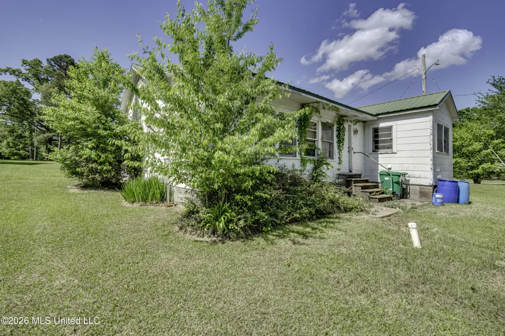 6118 Terry Road Byram, MS 39272