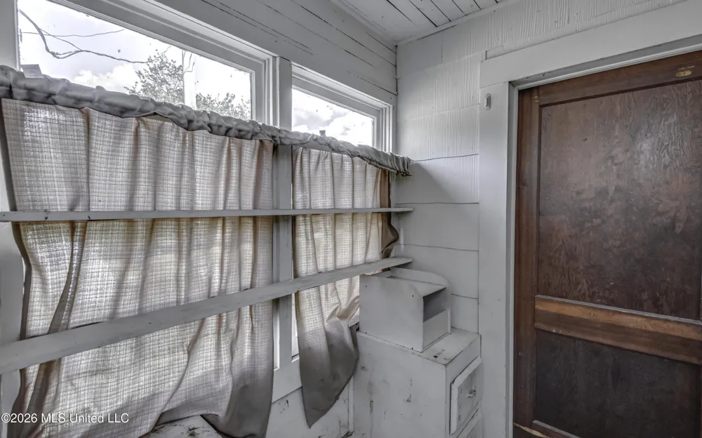6118 Terry Road Byram, MS 39272